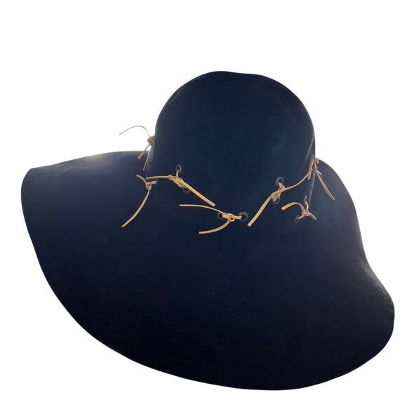 Diva Women\'s 100% Rabbit Fur Felt Hat Black Tan Ties NWT Made in Russia Cowgirl